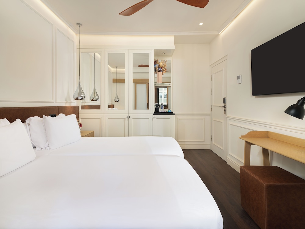 Habitación Classic del hotel H10 Universitat. Foto 1