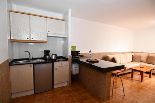 Apartamento de 1 dormitorio con terraza del hotel Villa Florida. Foto 2