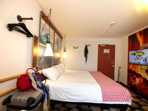 MyRoom By Sophie - Habitación Doble Alpine Hut con 2 camas - Sweet Bed By Ibis del hotel Ibis Köln Centrum. Foto 1