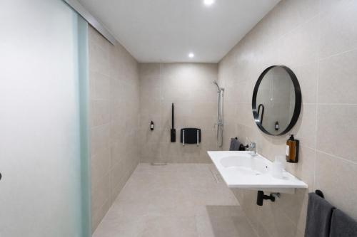 Habitación Deluxe del hotel Vistasol Apartments. Foto 1