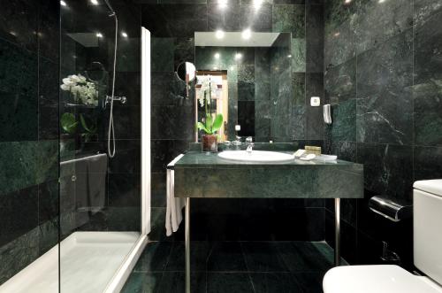 Habitación Doble del hotel Exe Tartessos. Foto 3