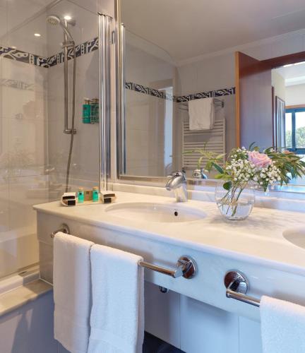 Suite junior con acceso al spa del hotel Galatea
