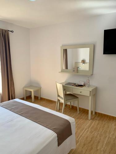 Habitación Doble Estándar - 1 o 2 camas del hotel Jeni. Foto 4