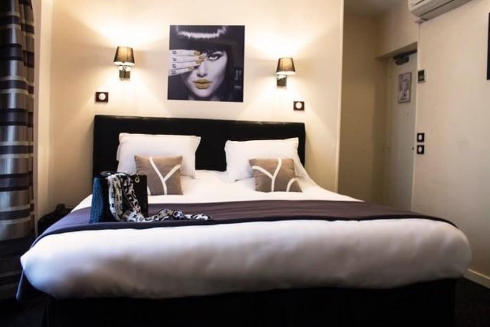 Habitación estándar doble del hotel Prince Monceau. Foto 7