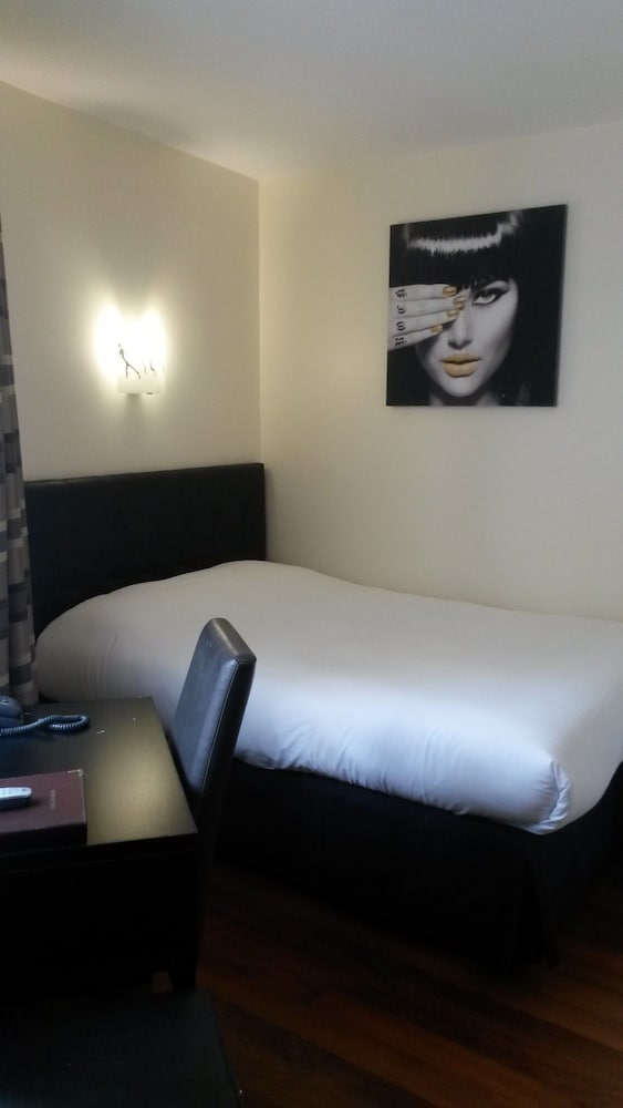 Habitación individual del hotel Prince Monceau