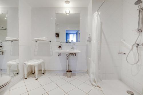 Habitación Doble adaptada para personas con discapacidad - 2 camas del hotel Lorette - Astotel. Foto 4
