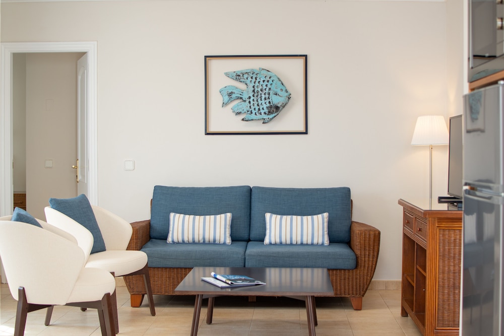 2 bedroom Bali plus apartment del hotel Apartamentos LIVVO Coloradamar. Foto 14