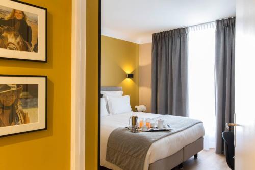 Habitación Doble Superior con balcón del hotel Mathis. Foto 6