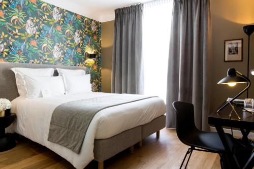 Suite Junior con balcón del hotel Mathis