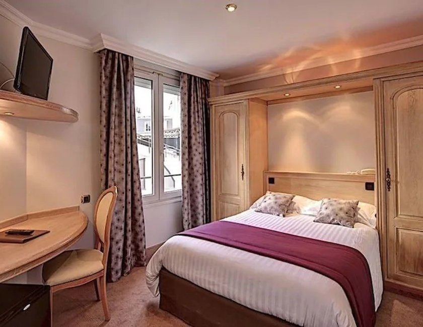 Habitación Doble Superior del hotel Du Midi Paris Montparnasse