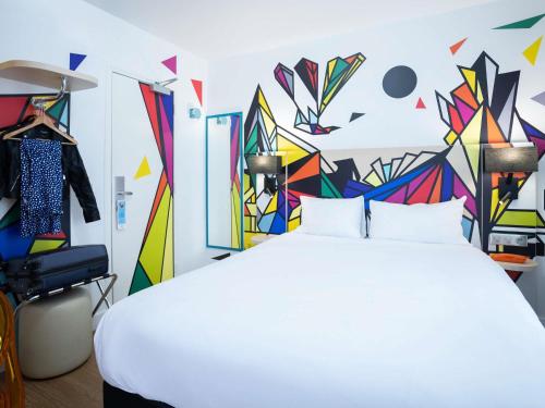 Habitación Doble Estándar del hotel Ibis Styles Paris Maine Montparnasse. Foto 1