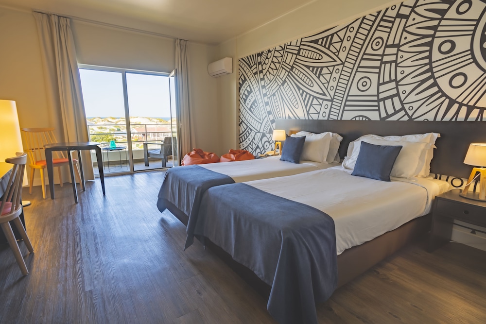 Habitación con 1 cama doble o 2 individuales, vistas al mar (2 Adults and 1 Child up to 12 Yrs) del hotel Star Inn Peniche