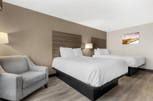 Habitación - No fumadores - Cama grande del hotel BEST WESTERN GATEWAY ADIRONDACK. Foto 1