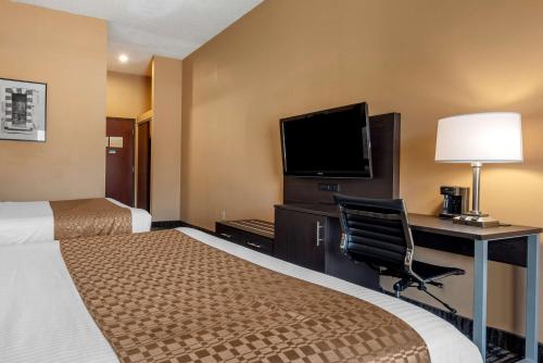 Habitación con 2 camas grandes - No fumadores del hotel BEST WESTERN The Inn at the Fairgrounds. Foto 2