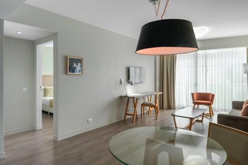 Suite Doble Executive - para no fumadores del hotel Dazzler By Wyndham Buenos Aires Polo