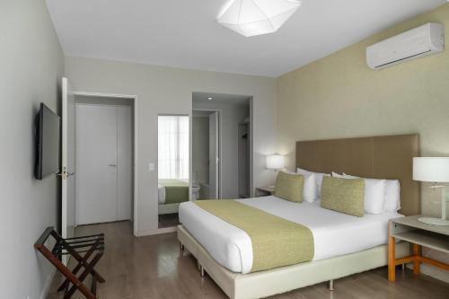 Suite Doble Executive - para no fumadores del hotel Dazzler By Wyndham Buenos Aires Polo. Foto 1