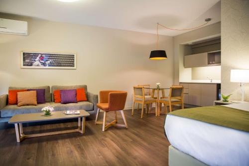 Habitación con cama grande - Adaptada para personas de movilidad reducida - No fumadores del hotel Dazzler By Wyndham Buenos Aires Polo