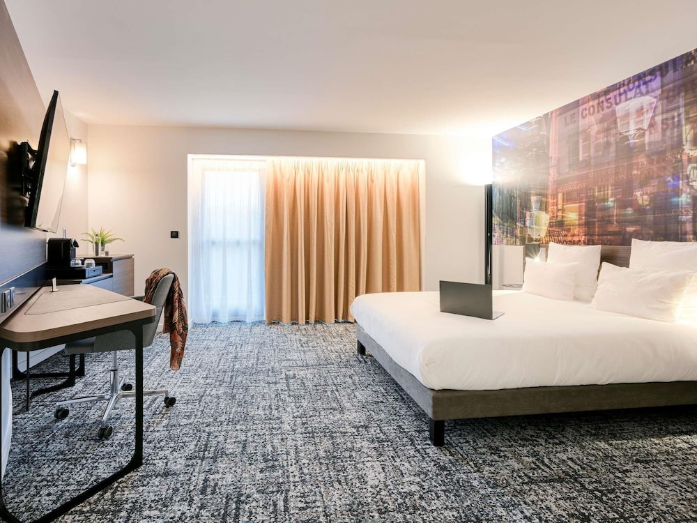 Habitación ejecutiva, 1 cama de matrimonio, balcón del hotel Novotel Paris Centre Bercy. Foto 3