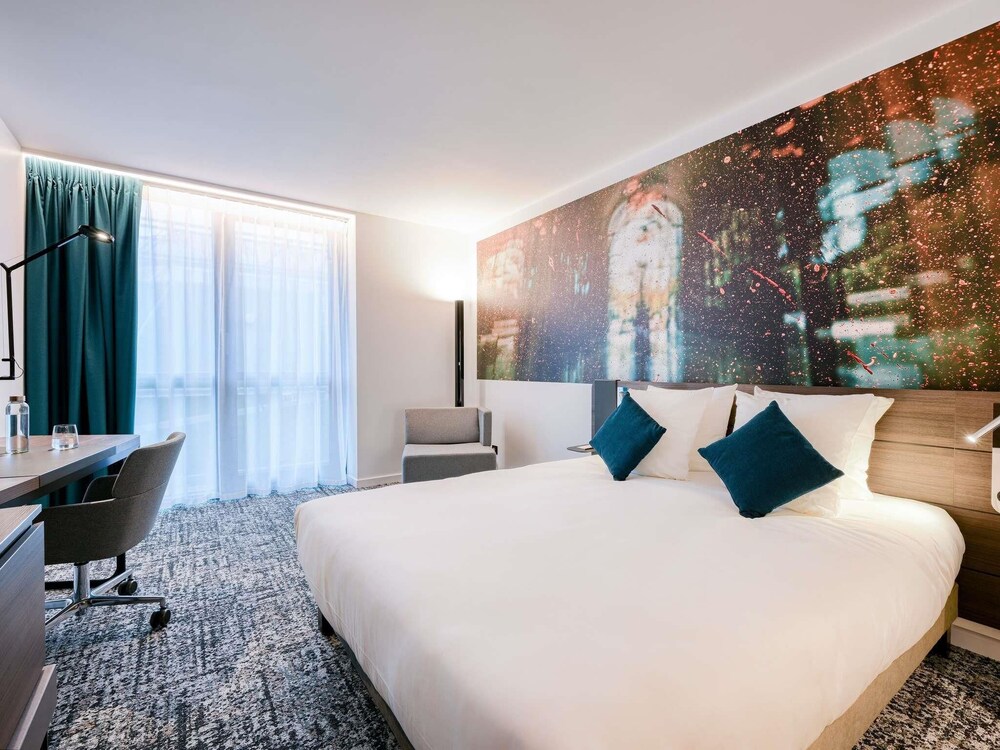 Habitación superior, 1 cama doble del hotel Novotel Paris Centre Bercy. Foto 3