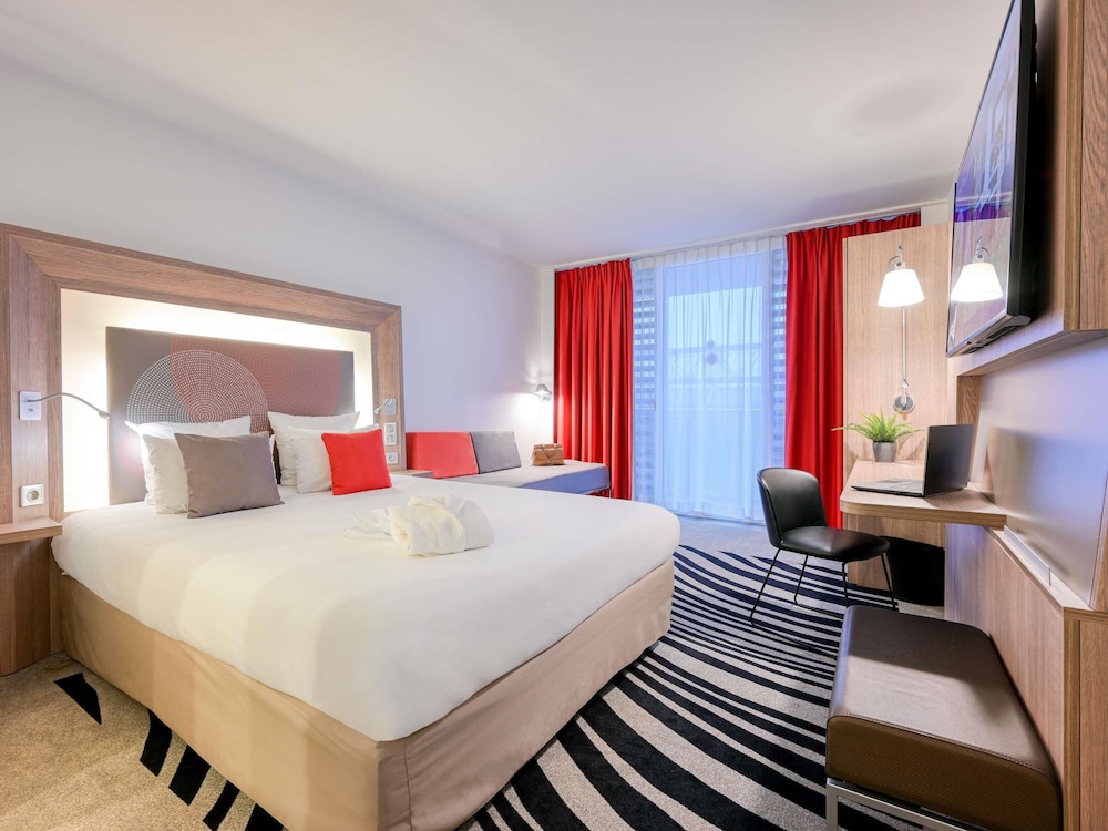Habitación ejecutiva, 1 cama de matrimonio, balcón del hotel Novotel Paris Centre Bercy. Foto 2