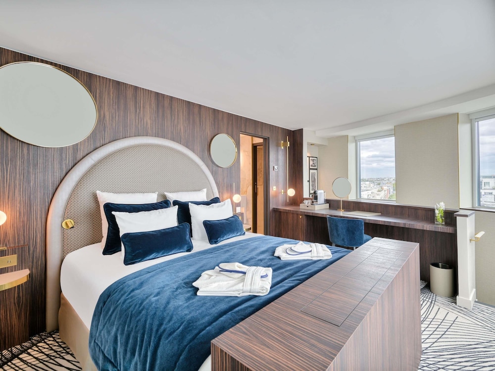 Suite junior, 1 cama doble del hotel Novotel Paris Centre Bercy. Foto 8