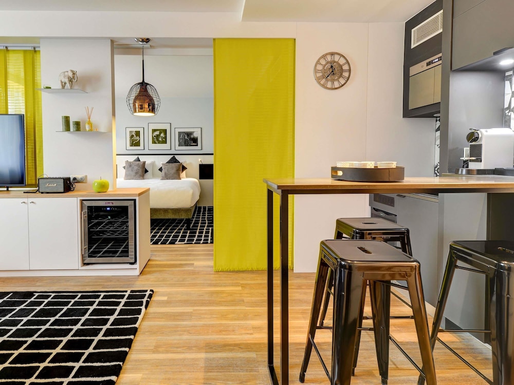 Apartamento superior, 1 cama doble (View of Bercy Arena) del hotel Novotel Paris Centre Bercy