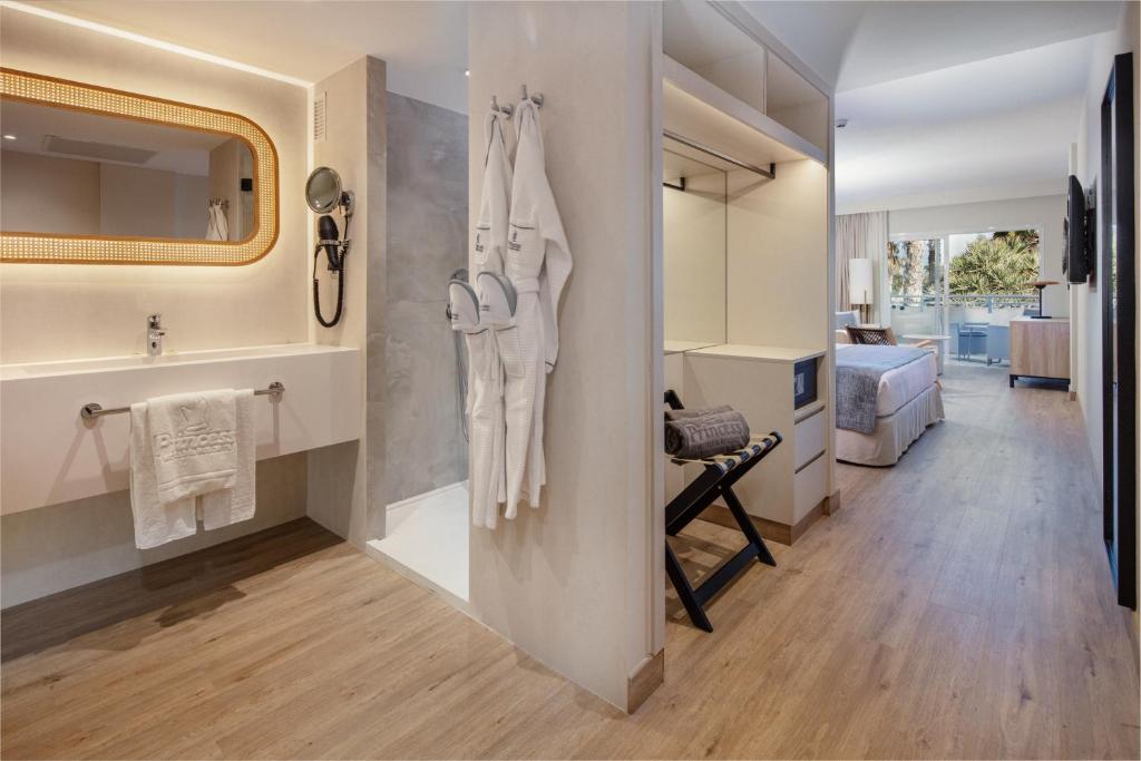 Habitación familiar del hotel Tabaiba Princess