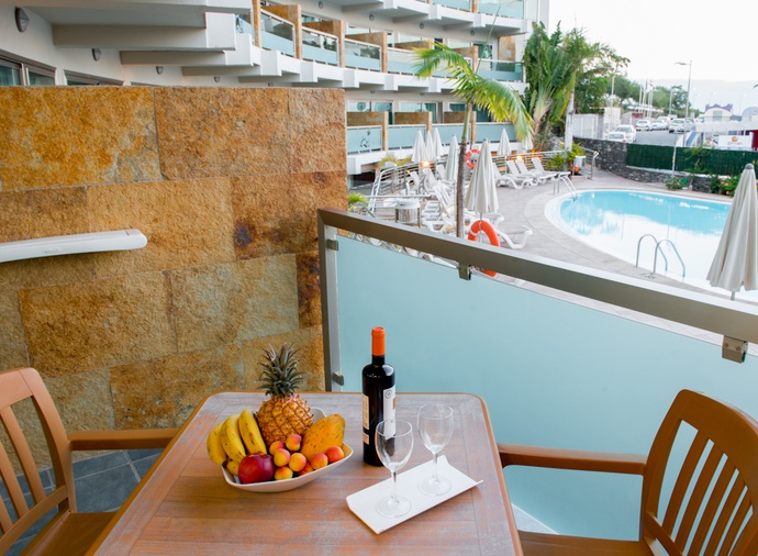 Apartamento Vista Piscina Balcón o Terraza 1 habitación del hotel Marinasol and Aqua Spa. Foto 2