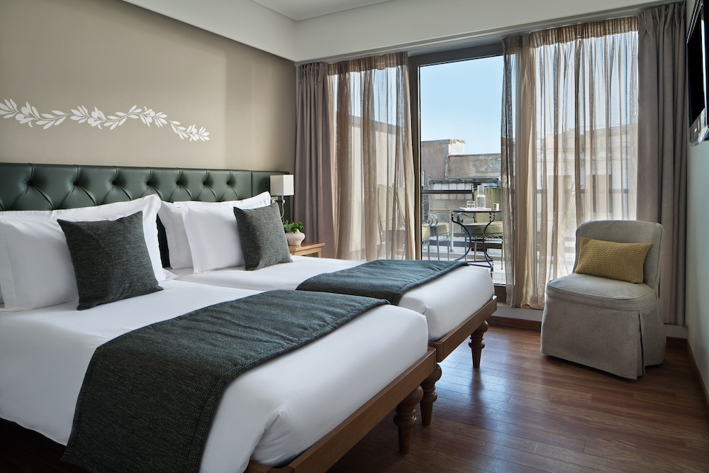 Deluxe Family Room City View del hotel Titania