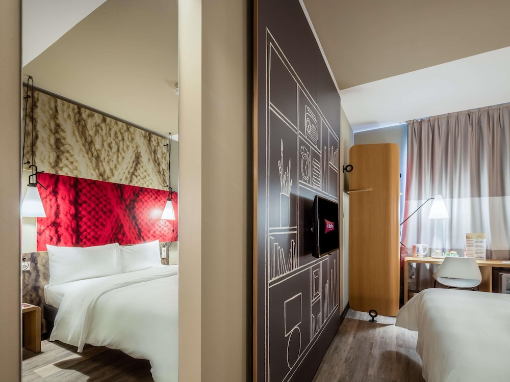 Habitación Estándar con 1 cama doble del hotel Ibis Istanbul West. Foto 2