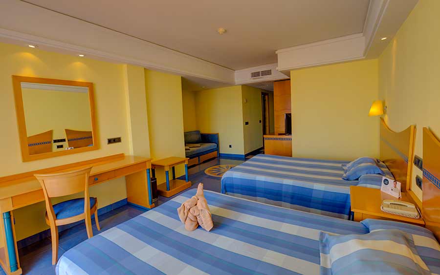 Habitación doble Vista Mar del hotel Sbh Crystal Beach and Suites - Adults Only. Foto 1