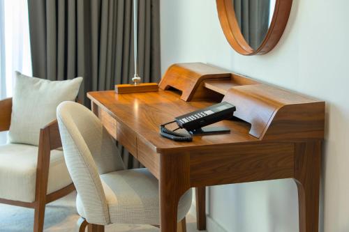 Deluxe Sea View, Larger Guest room, 2 Twin/Single Bed(s), Balcony del hotel Parklane, A Luxury Collection Resort and Spa, Limassol. Foto 1
