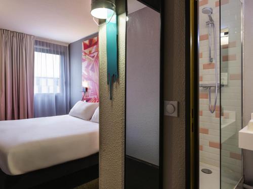 Habitación Doble Estándar del hotel Ibis Styles Toulouse Centre Canal du Mid. Foto 7