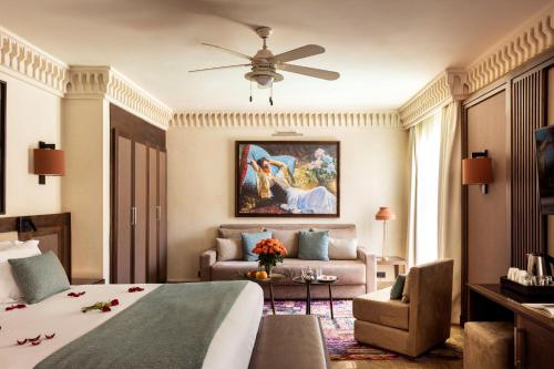 Habitación Doble con vistas al patio del hotel Les Jardins De La Koutoubia. Foto 7