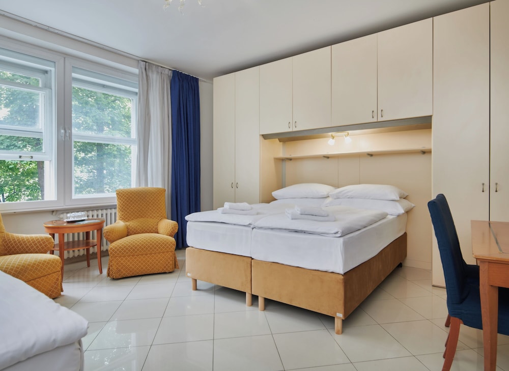 Habitación cuádruple del hotel Bologna