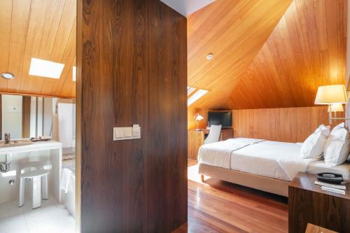 Habitación con 2 camas individuales - Ático del hotel Forte De São Francisco. Foto 5