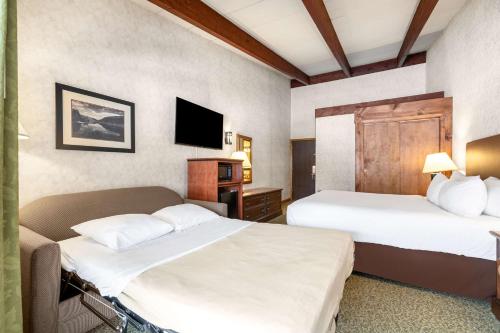 King Room with Balcony - Second Floor/Interior Room/Non - Smoking del hotel Best Western Adirondack Inn. Foto 8