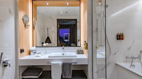 Habitación Familiar del hotel Clarion Aviapolis. Foto 1