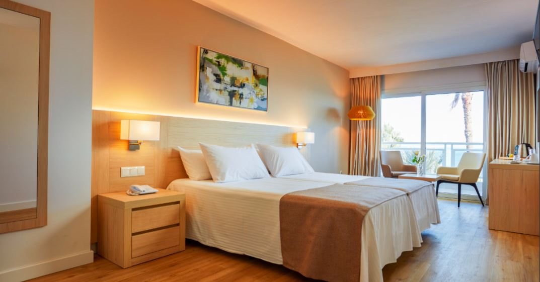 Habitación doble Vista Mar Premium del hotel Las Arenas, Affiliated By Meliá