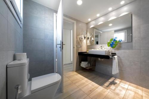 Suite Familiar del hotel Aqua Suites. Foto 13