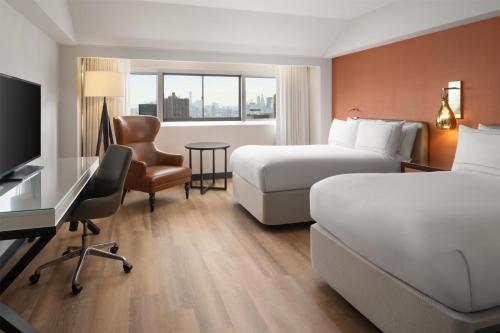 Room with Two Twin Beds - City View del hotel Millennium Hilton New York One UN Plaza. Foto 4