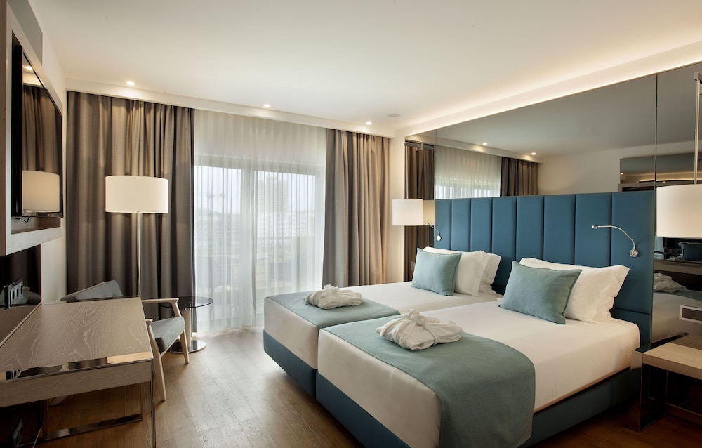 Habitación estándar doble del hotel Turim Presidente. Foto 1