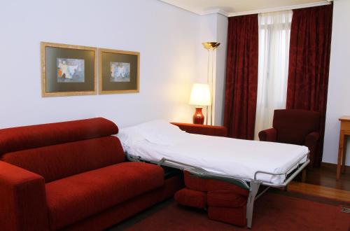 Suite Familiar Deluxe del hotel Conde Duque Bilbao. Foto 4