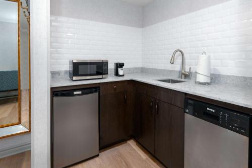 Estudio King con cama King del hotel Hampton Inn Buffalo-williamsville. Foto 5