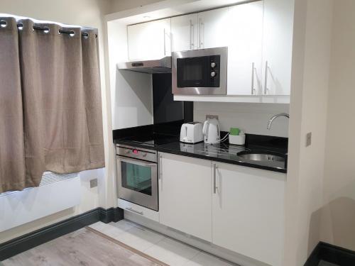 Estudio Triple del hotel Hyde Park Superior Apartments. Foto 9