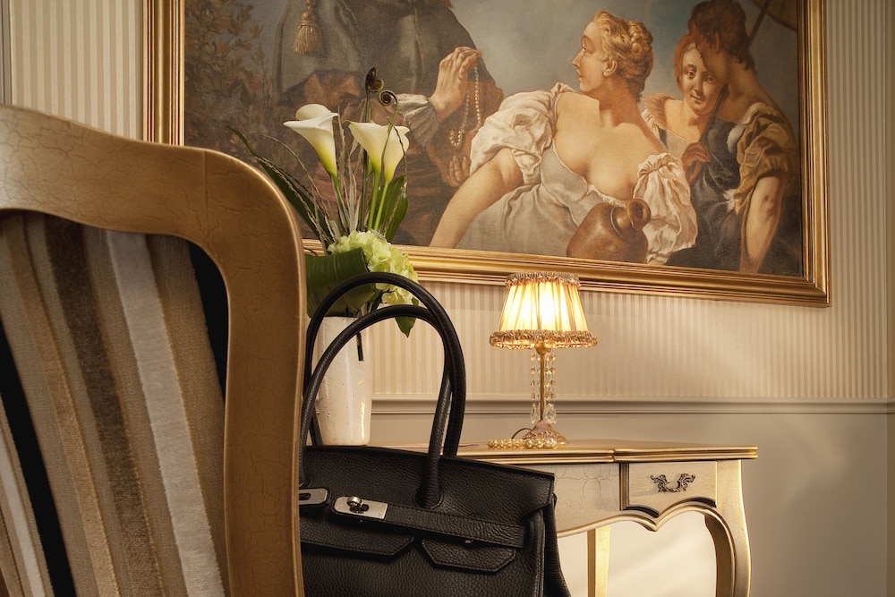 Habitación superior del hotel and Spa Saint Jacques. Foto 7