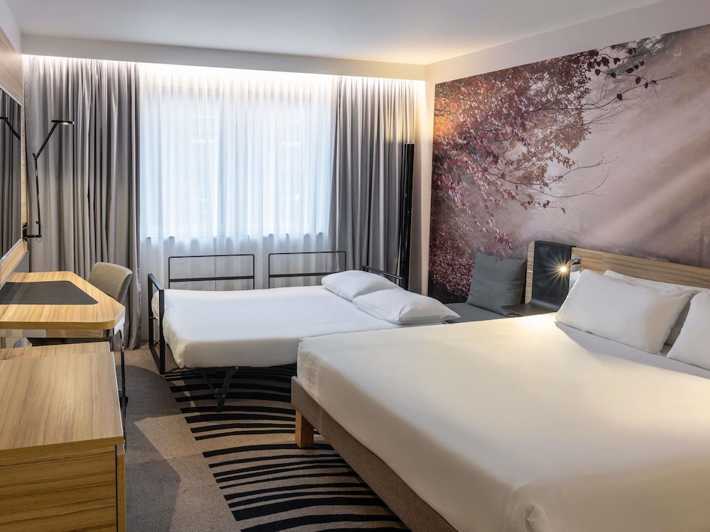 Habitación estándar, 1 cama doble con sofá cama del hotel Novotel Edinburgh Centre. Foto 6