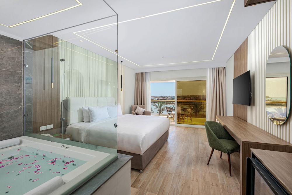 Suite Premium con Jacuzzi del hotel Bellagio Beach Resort