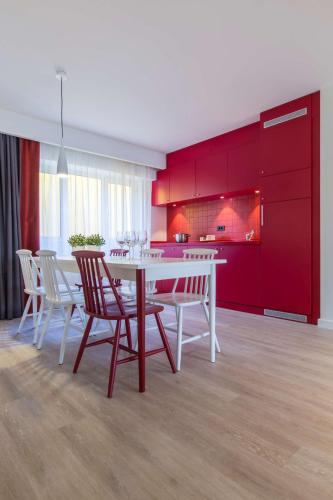 Apartamento de 1 dormitorio con Balcón del hotel Park Inn By Radisson Bucharest and Residence. Foto 1
