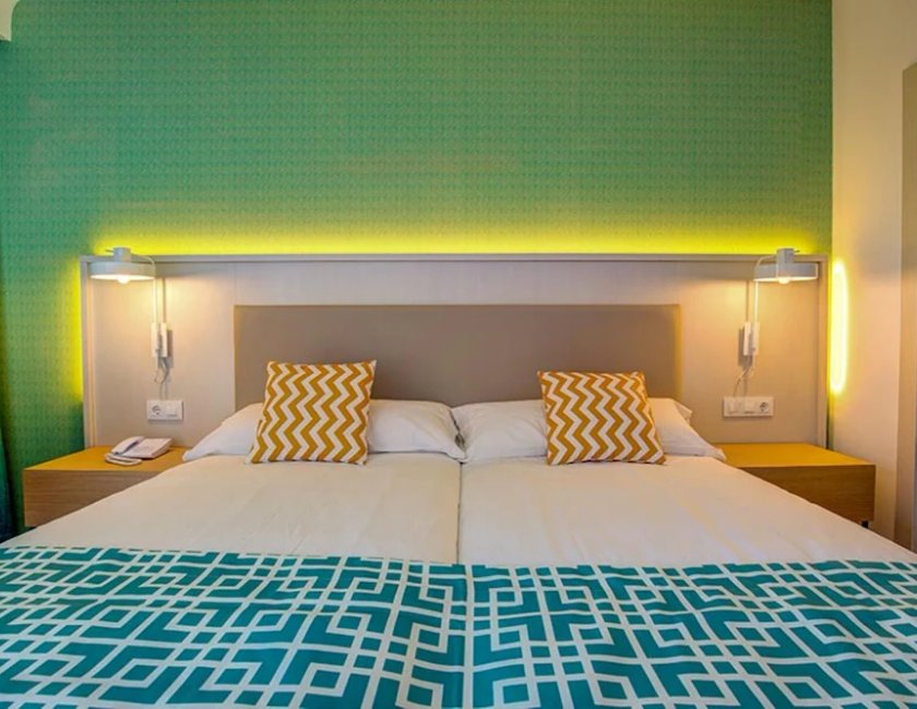Habitación doble, vistas parciales al mar del hotel SBH Maxorata Resort. Foto 4